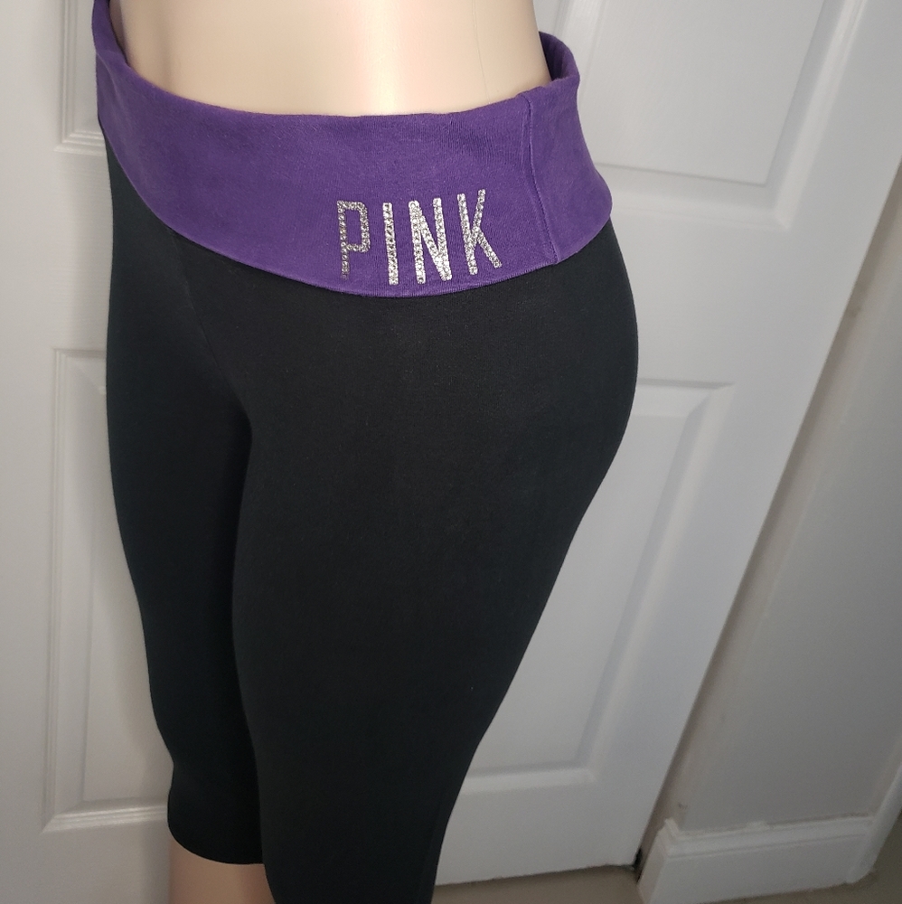 SOLD VS Pink Yoga Capri Leggings - Picture 1 of 8